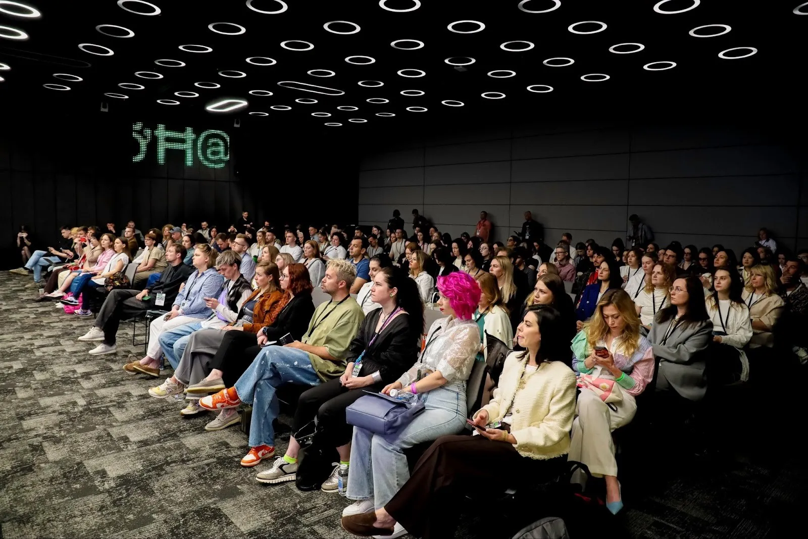 Выступление на сцене SM Network 2025